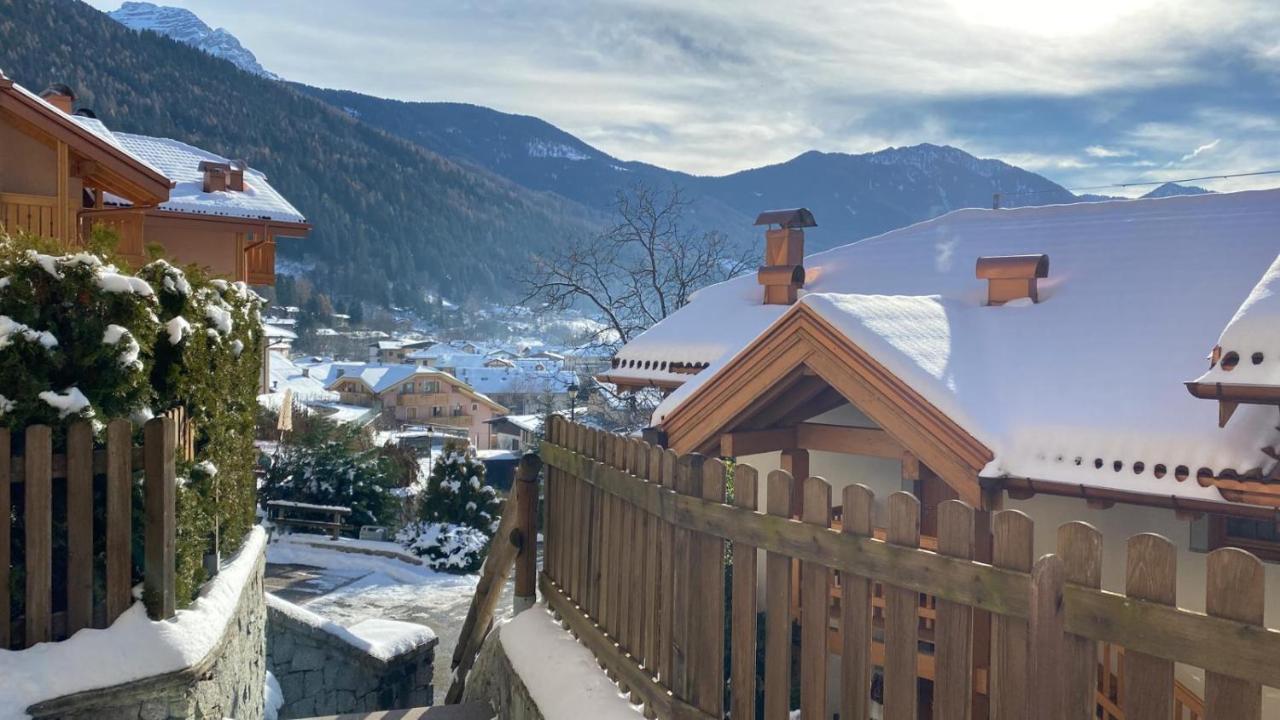 Апартаменти Le Balze Di Carisolo, Trilocale Con Giardino Екстер'єр фото